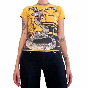 🌹SOLD🌹 Y2K Custo Barcelona Tee